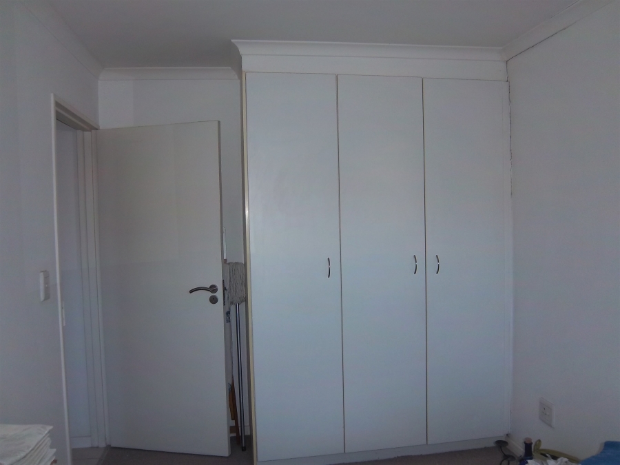 To Let 2 Bedroom Property for Rent in Heritage Park Western Cape